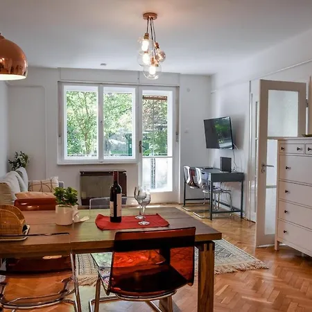 Bpvf - Castle Escape For Four Lägenhet Budapest