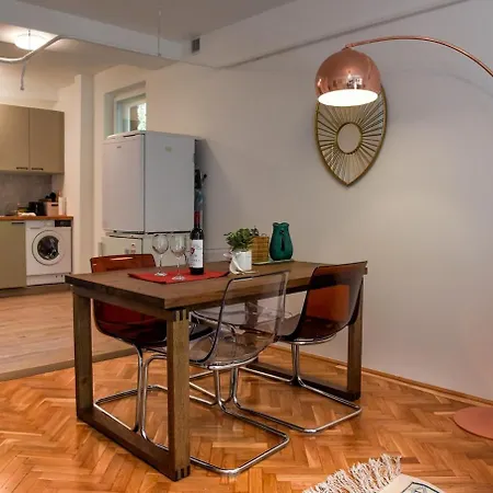 Bpvf - Castle Escape For Four *